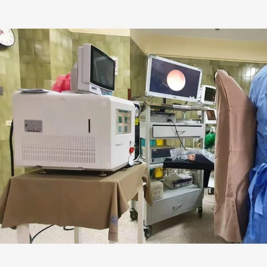 Fabricant Chirurgie Équipement Urologie Holmium Laser Instrument Médical Thérapeutique pour le Dépoussiérage de Pierre